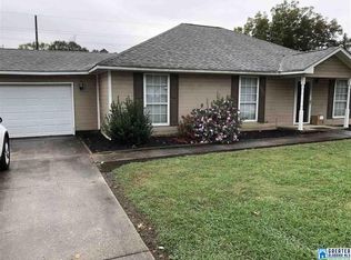 512 Flint Hill Rd, Bessemer, AL 35022