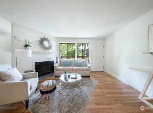 9206 NE Juanita Dr #C-7, Kirkland, WA