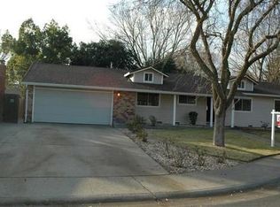 2806 Roxanne Ct, Sacramento, CA 95826