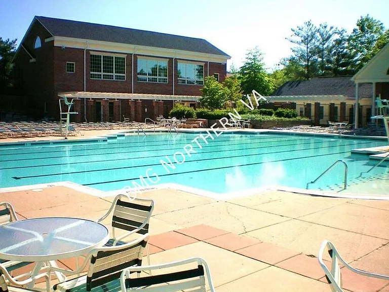 12005 Ridge Knoll Dr #10 — Photo 38