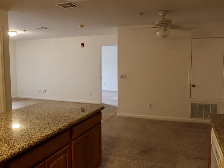 3840 Mount Vernon Ave — Photo 11