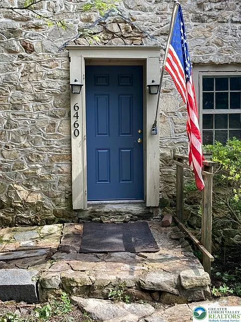 6460 Blue Church Rd photo 1