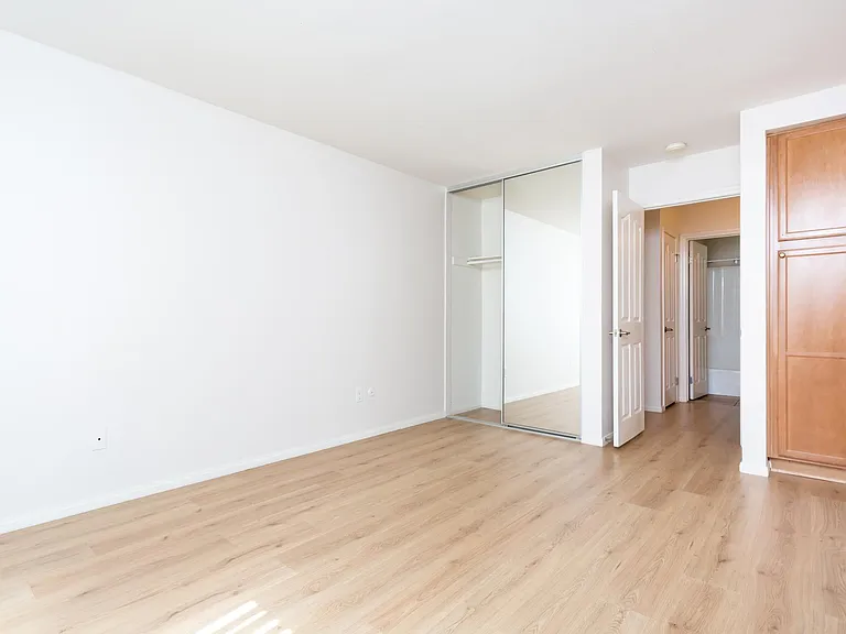 3030 Suncrest Dr #409 — Photo 3