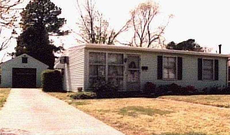 1st image of 2900 Elbyrne Dr