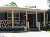 1st image of 6217 Susan Ln