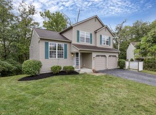 4833 Gilhem Ct, Columbus, OH 43228