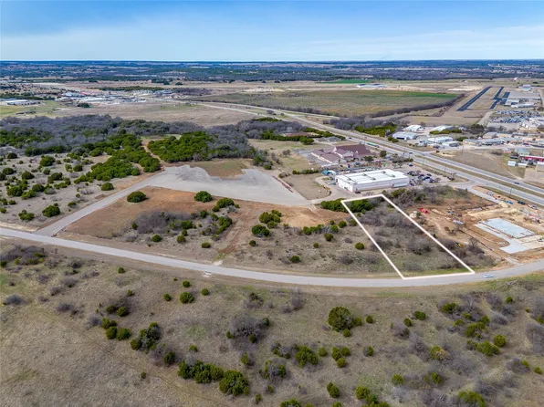Pirate Dr, Granbury, TX 76048