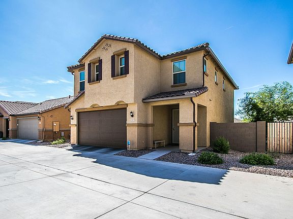 4th image of 1457 N Banning