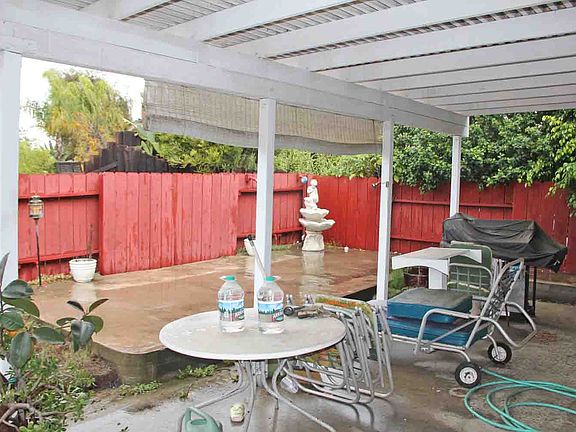 3rd image of 8920 Idyllwild Ln