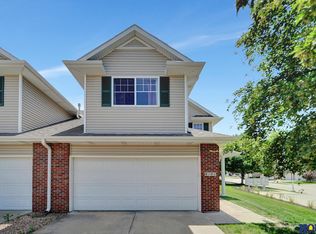 8101 Oshel Ave, Lincoln, NE 68505