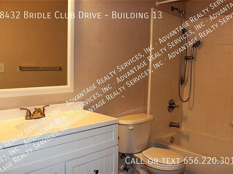 18432 Bridle Club Dr #13 — Photo 8