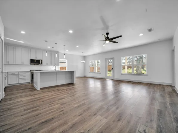 2420 Givendale Rd, Dallas, TX 75241