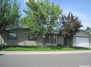 529 Lilac Ln, Rio Linda, CA 95673