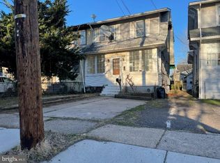 300 Linden Ave, Woodlynne, NJ