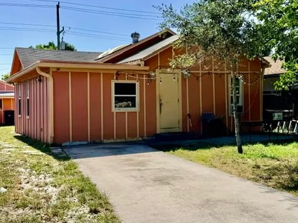 1009 S PINE Street, Lake Worth Beach, FL 33460