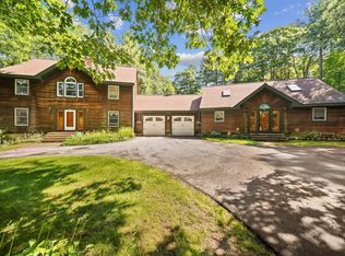 68-70 Bush Hill Rd, Hudson, NH 03051