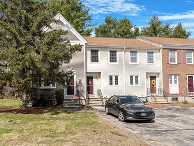332 Fox Hollow Way, Manchester, NH, 03104
