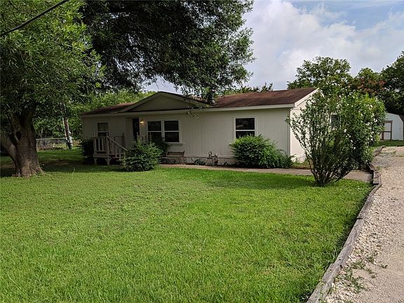 2nd image of 14 Claudia Dr