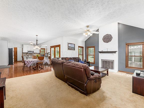 5th image of 13608 Fernlace Ct NW