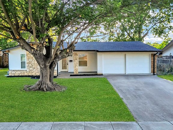 2nd image of 808 Hillcrest Dr