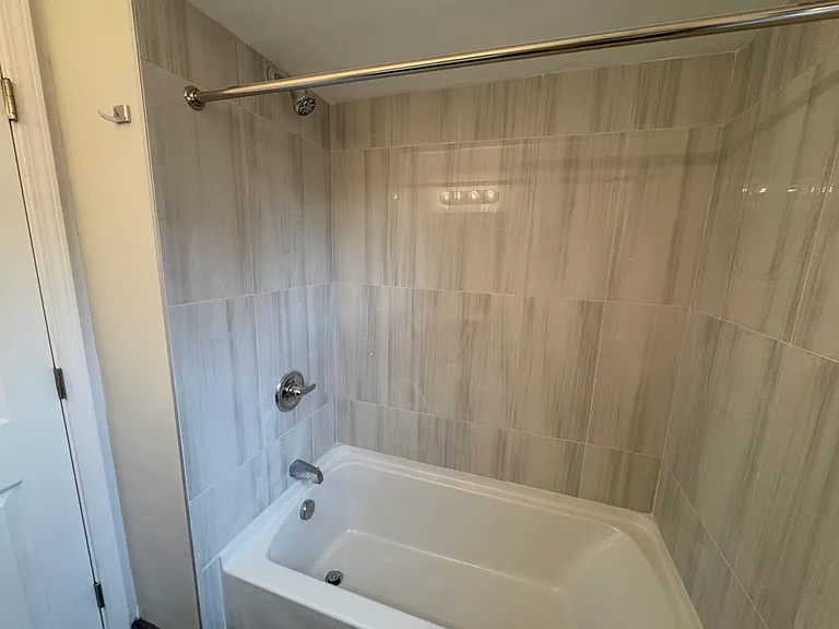 15425 Miller St #7 — Photo 6
