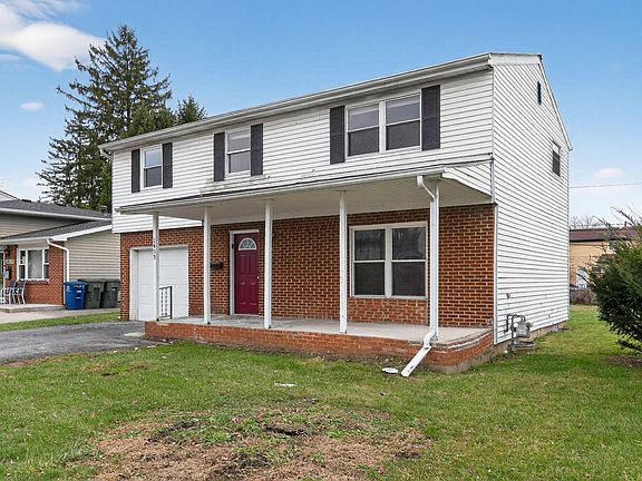 3rd image of 1433 Venice Dr