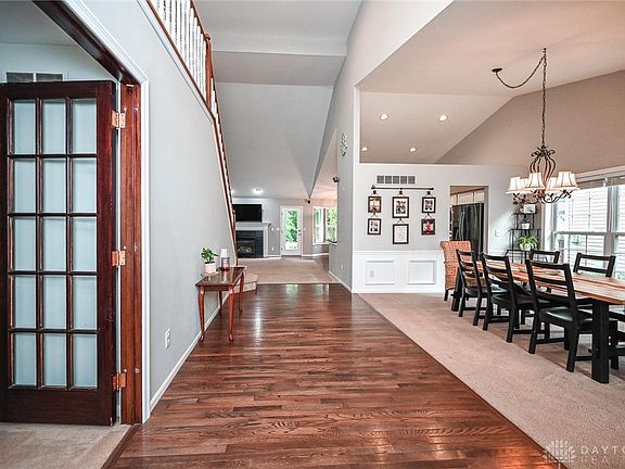 3rd image of 6203 Spires Dr