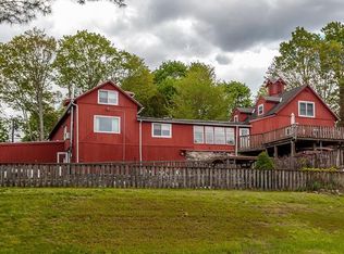 33 Meadow Brook Rd, Newtown, CT 06470