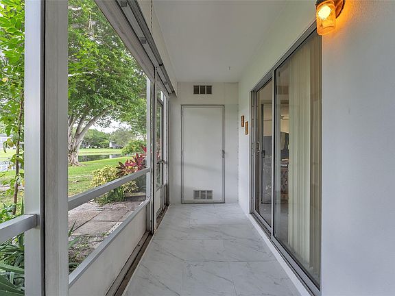 5th image of 34 Islewood B #34