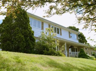 20 Edinburgh Dr, Charlottetown, PE C1A 3G1