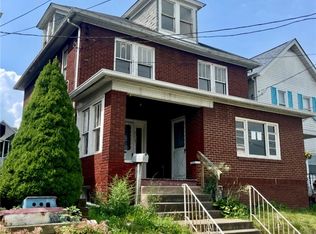 315 Spruce St, Vandergrift, PA 15690