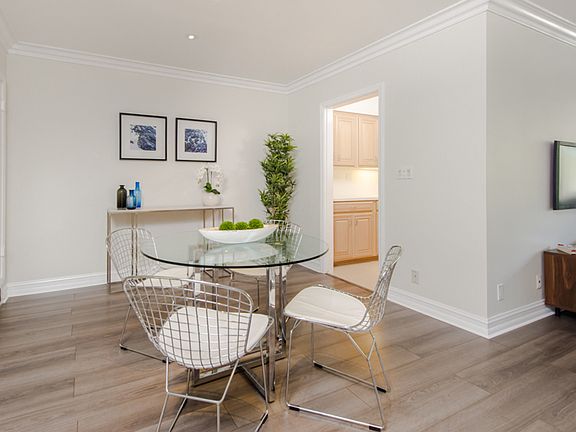 5th image of 289 S Barrington Ave APT 102