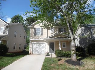 10242 Hugue Way, Charlotte, NC 28214