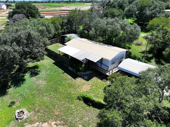 217 Siesta Ct, Granbury, TX 76048