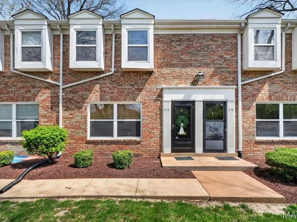 414 S Geyer Rd, Saint Louis, MO 63122