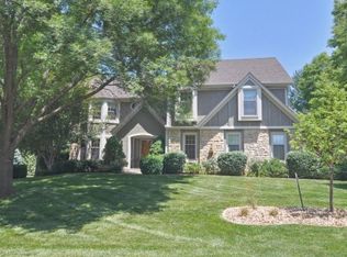 12809 Granada Rd, Leawood, KS 66209