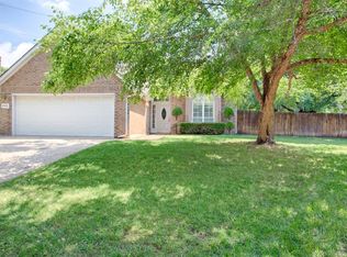 605 Shadow Creek Ct, Norman, OK 73072