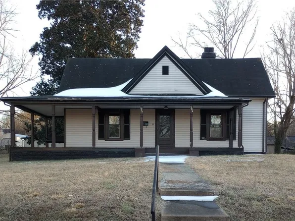 804 Orrell St, Eden, NC 27288