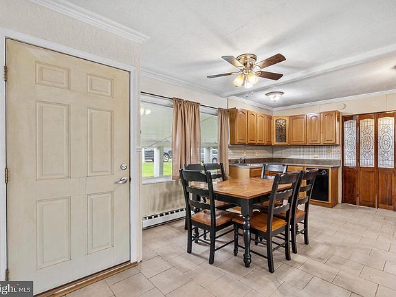 2nd image of 31 Gentle Rd