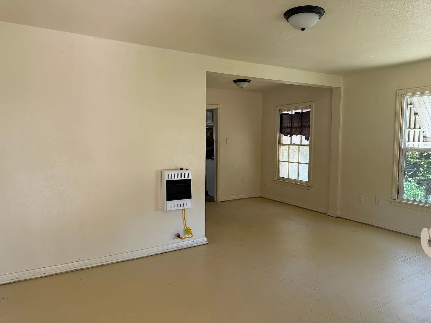 3833 Rolando St — Photo 2
