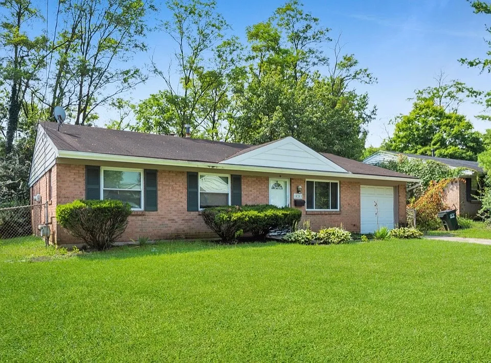 10203 Storm Dr