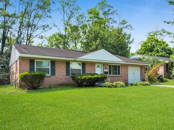 10203 Storm Dr, Cincinnati, OH 45251