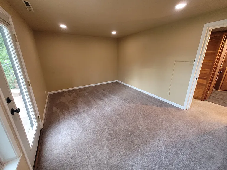 Main bedroom