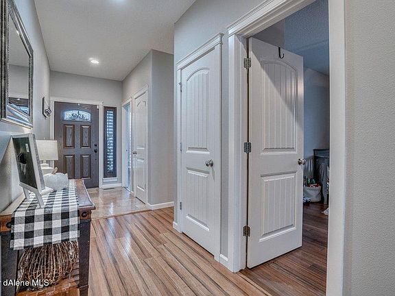4th image of 3816 N Brookie Dr
