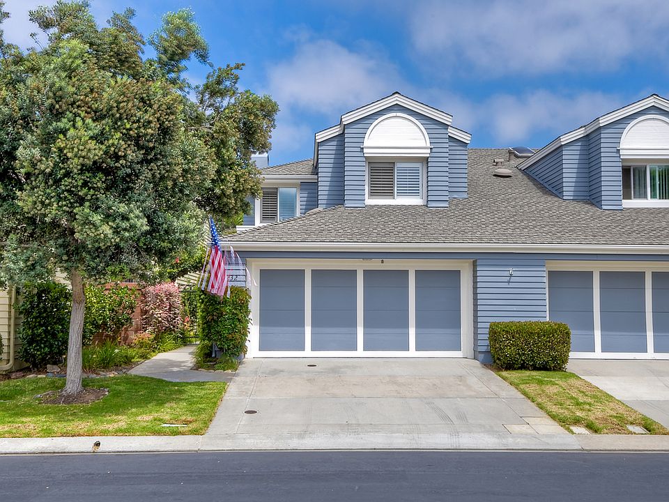 Lovely Sea Cliff home... 