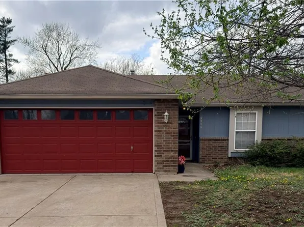 2800 S Fuller Ave, Independence, MO 64052