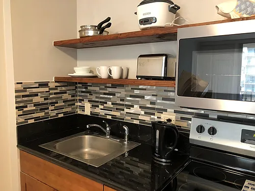 2345 Ala Wai Blvd #709 Photo 1