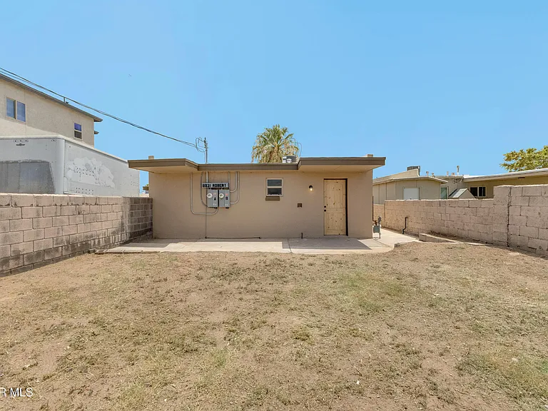 8931 Robert Dr #EL — Photo 20