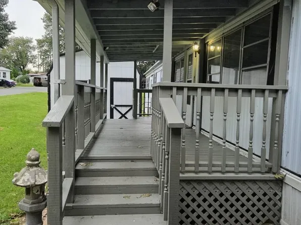 32 Shippensburg Mobile Est, Shippensburg, PA 17257