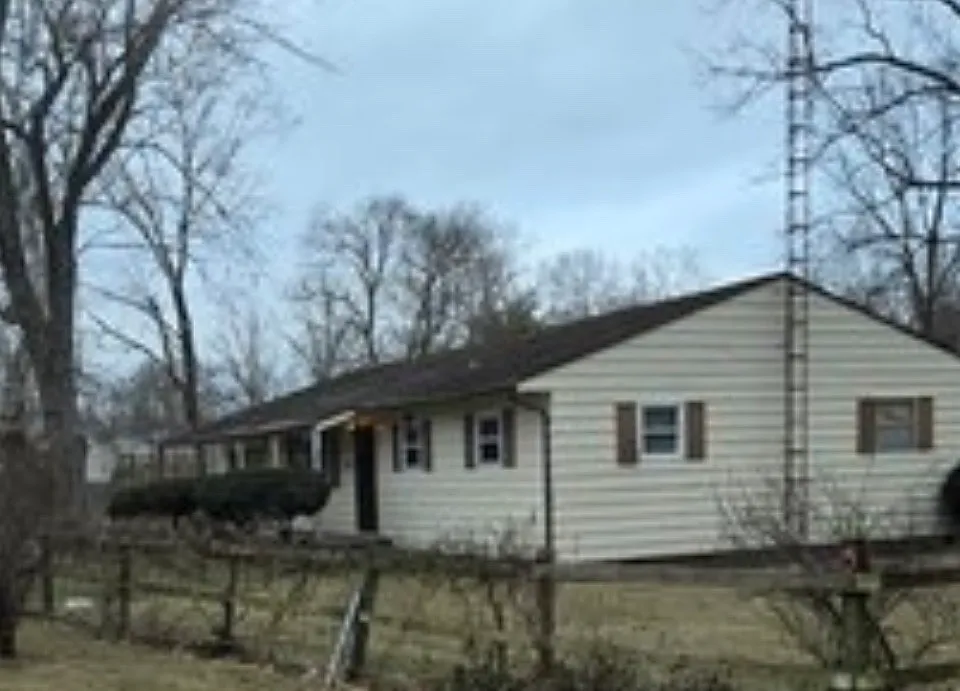 5130 Eichelberger Ave